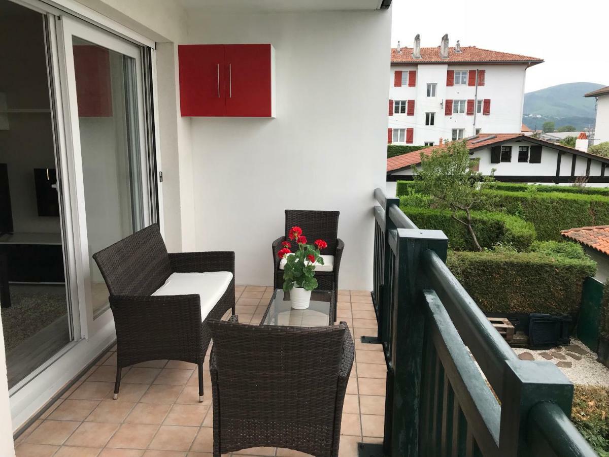 Port Bidassoa - T2 Coquet, Parking, Lit Xxl, Wifi, Pres De La Gare Hendaye Zewnętrze zdjęcie